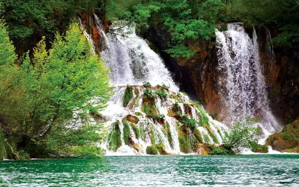 پوستر دیواری منظره آبشار