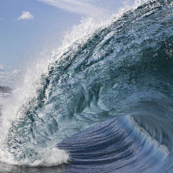 پوستر دیواری موج های خروشان